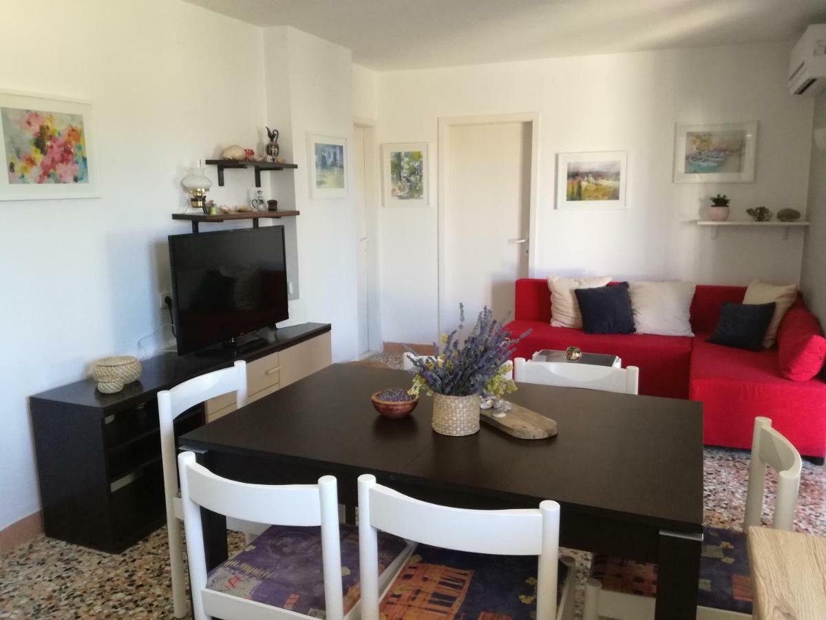 Apartment Ileana Трогир Екстериор снимка